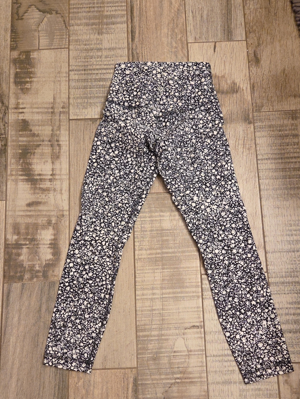 lululemon Align High Rise - Picture 3 of 5